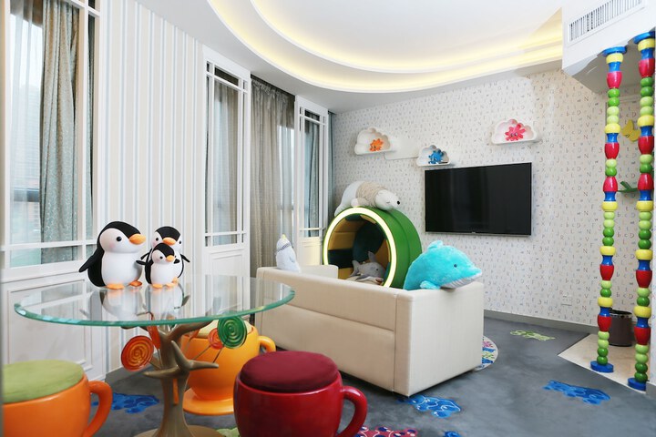 Room 20 of 81