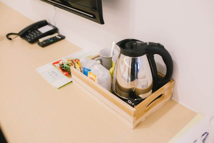 Breakfast/Coffee Service 15 of 42