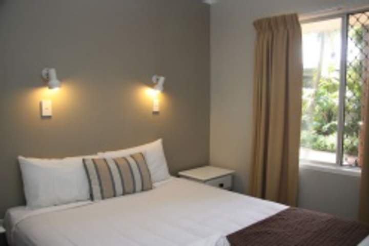 Room 306 of 336
