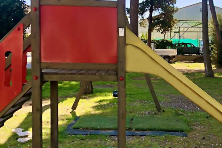 Children's play area - outdoor
