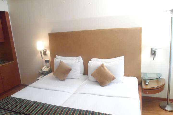 Room 20 of 56