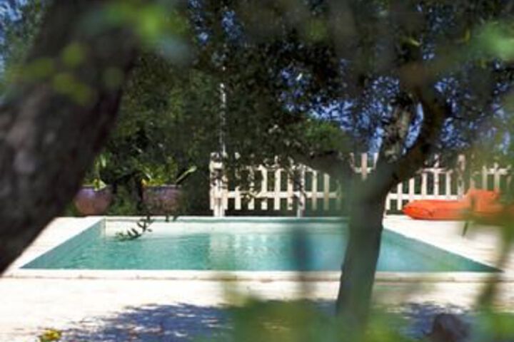 Pool 33 of 43