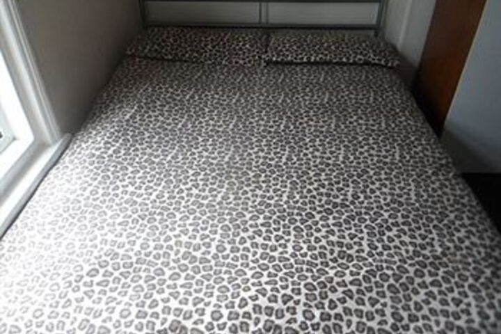 Room 2 of 15