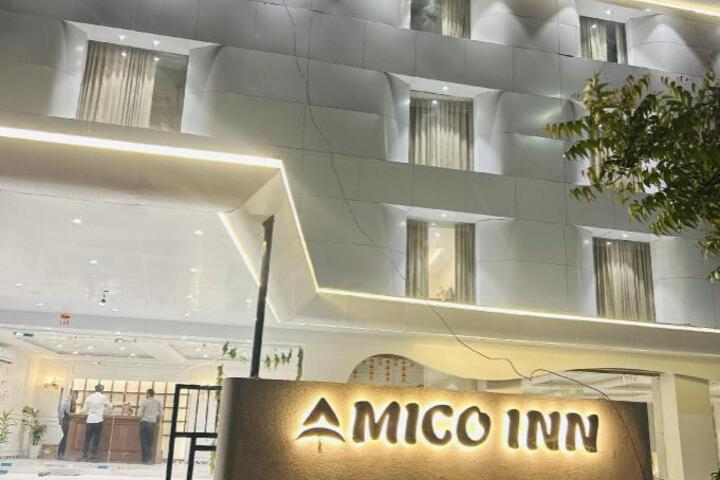 Amico Inn