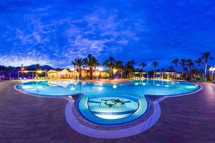 Pool 27 of 48