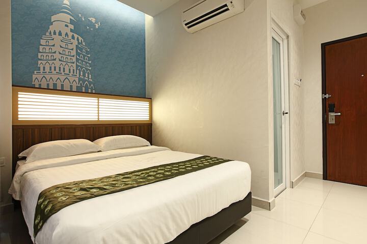 Room 19 of 41