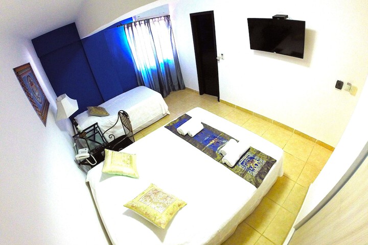 Room 12 of 35