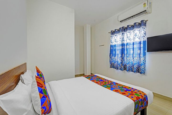 Room 16 of 31