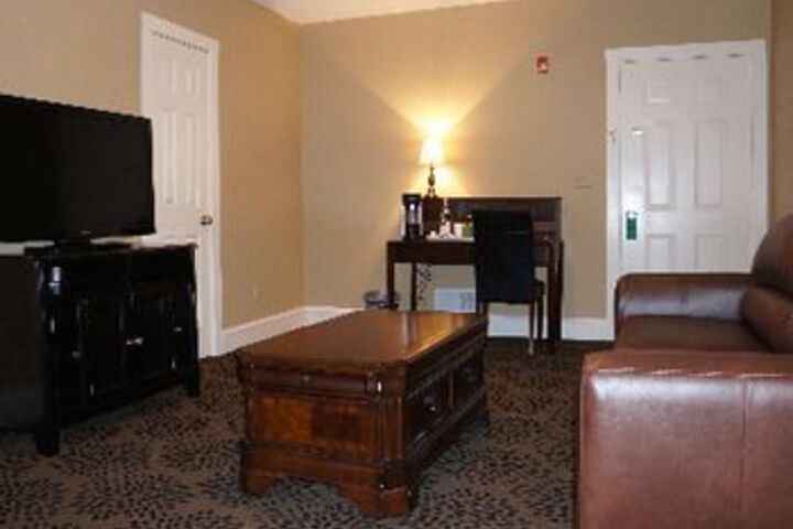Room 43 of 53