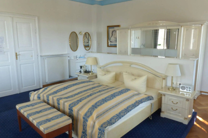 Suite Room