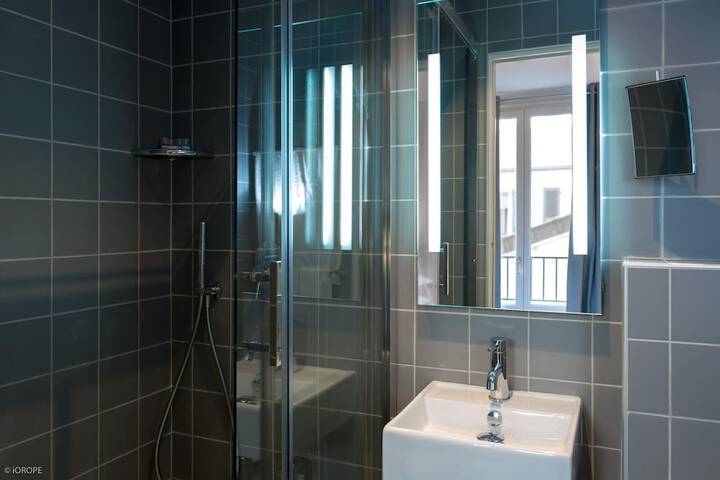 Bathroom Vanities