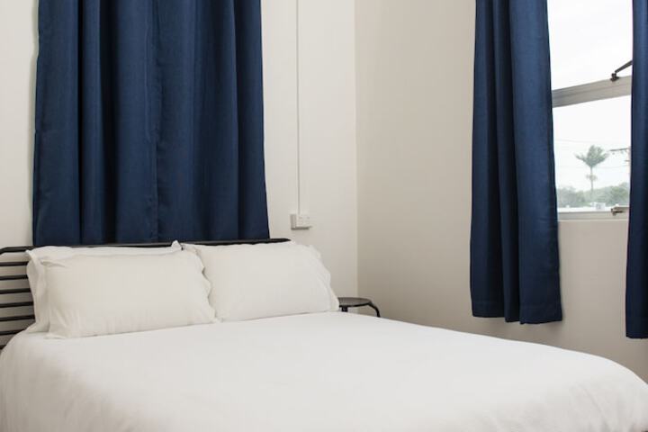 Room 3 of 9