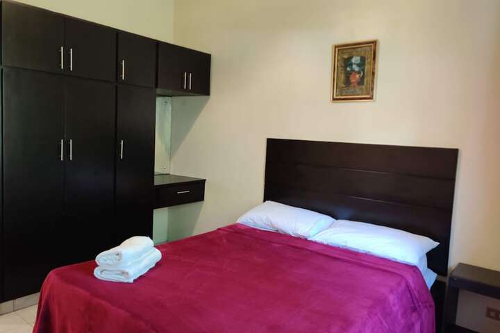 Room 14 of 40