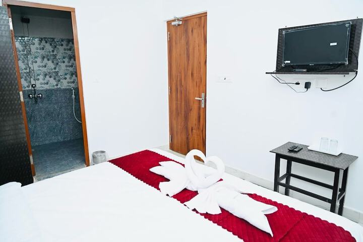 Room 14 of 24