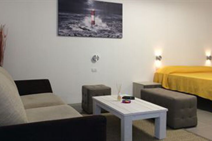Room 20 of 40