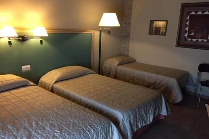 Room 14 of 51