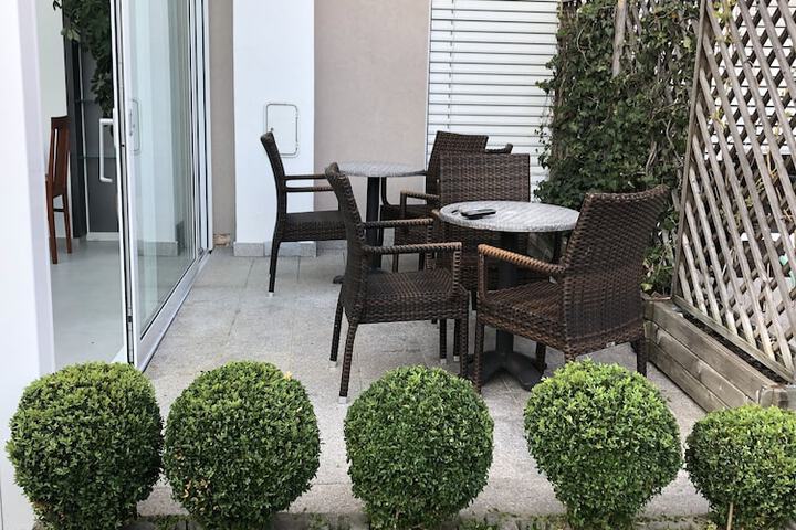 Terrace/Patio 35 of 101