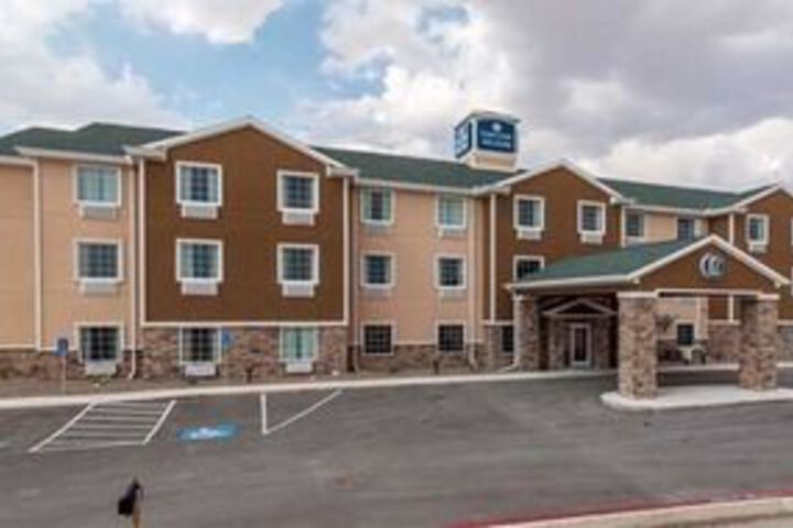 Cobblestone Hotel & Suites Pecos in Pecos, TX