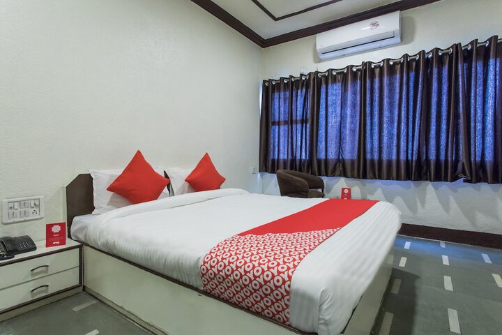 Room 14 of 21