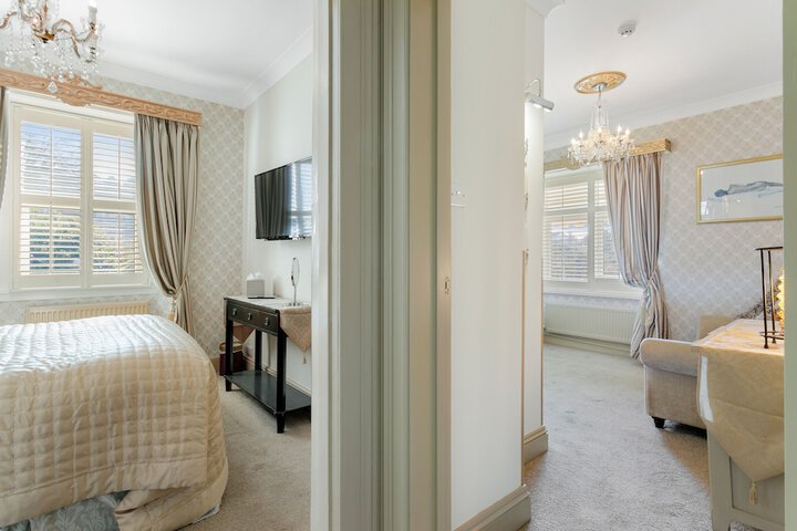 Room 19 of 67