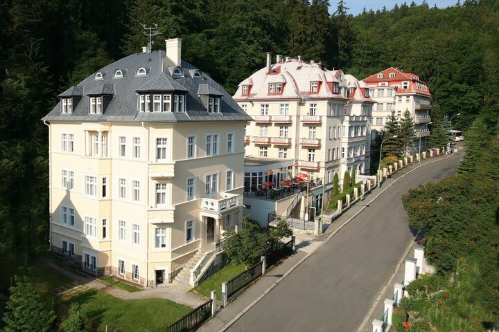 Hotel 66 of 67