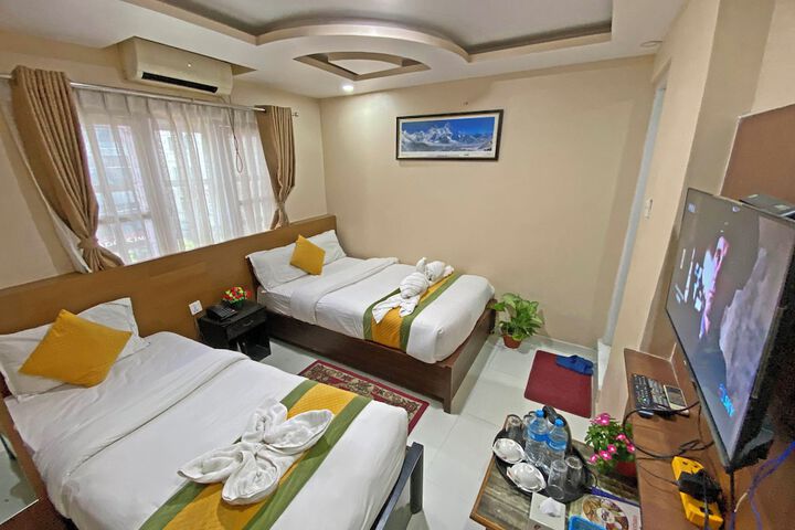 Room 45 of 99