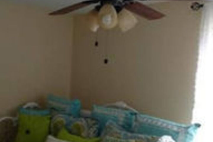 Room 25 of 46