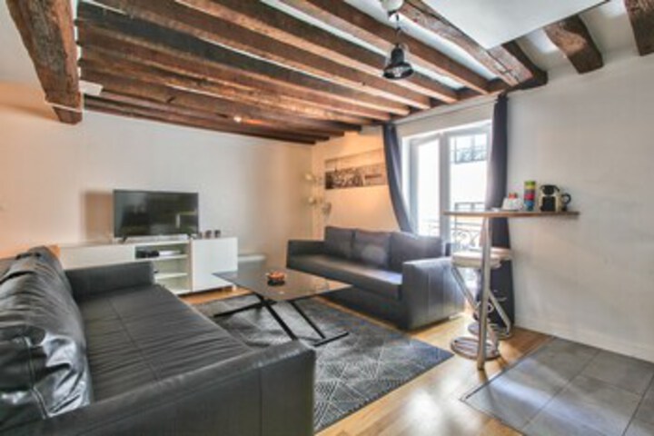 Room 12 of 14