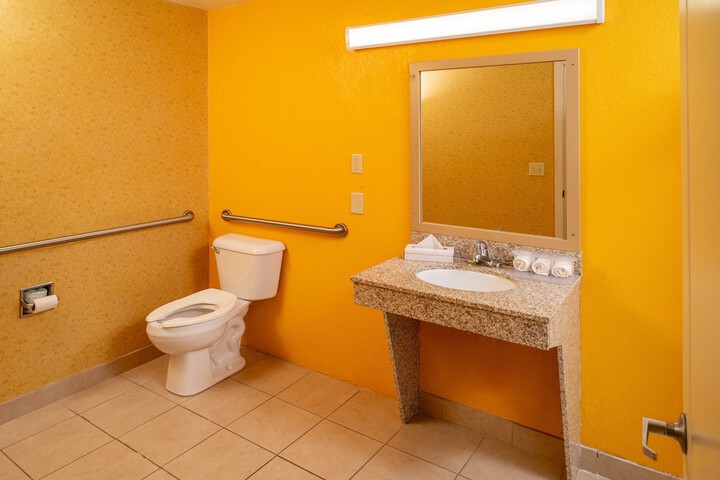 Room 16 of 49