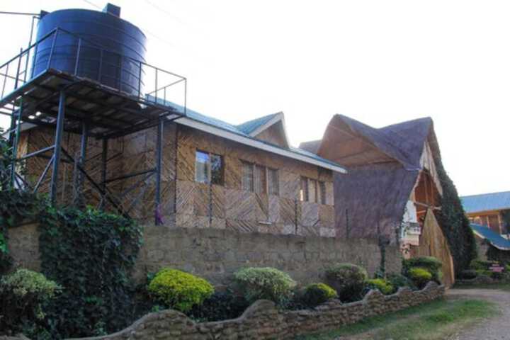 Hotel Exterior 76 of 76