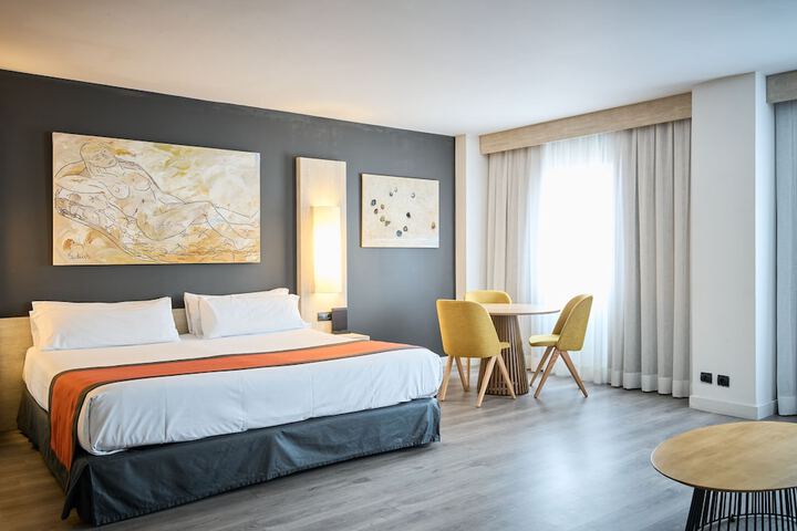 Room 16 of 56