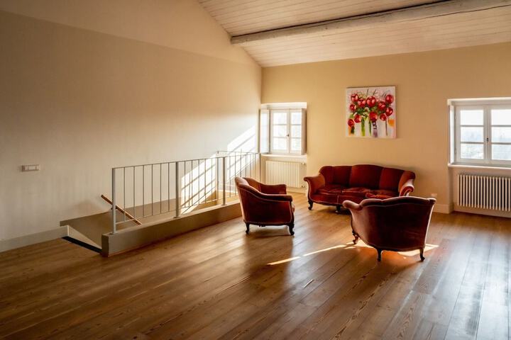 Room 40 of 114