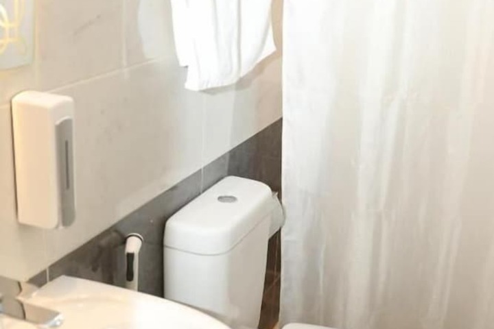 Room 21 of 26