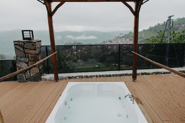 Hotel 7 of 8