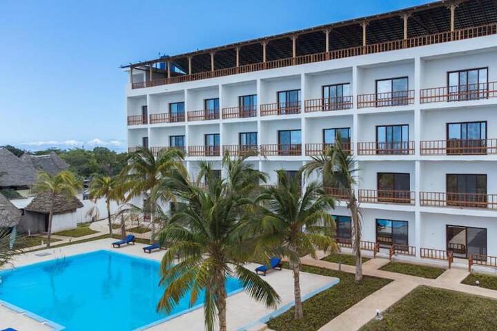 Malika Nungwi Hotel