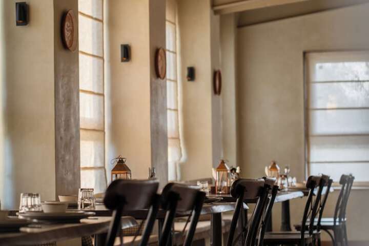 Dining 114 of 207
