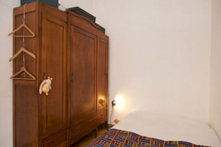 Room 40 of 168