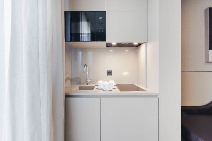 Private kitchenette