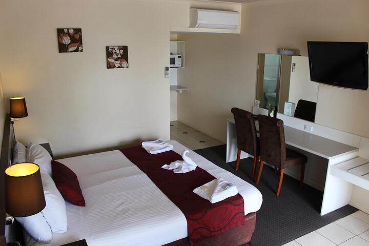 Room 17 of 42