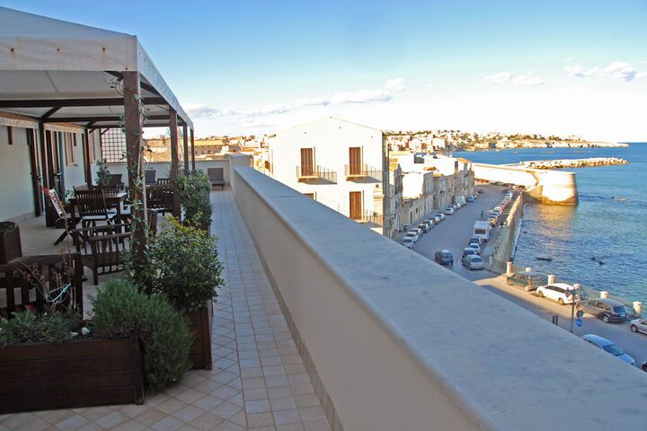 Terrace/Patio 90 of 94