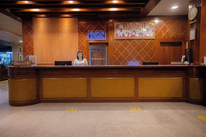 Lobby Photo