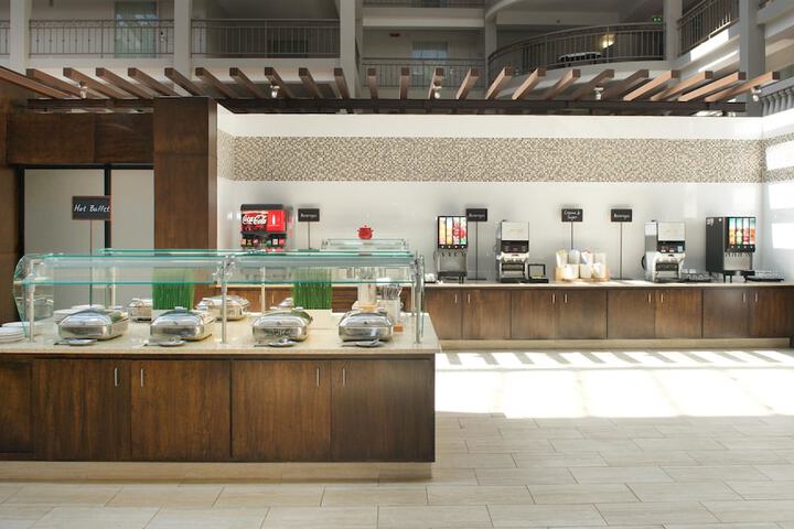 Breakfast area