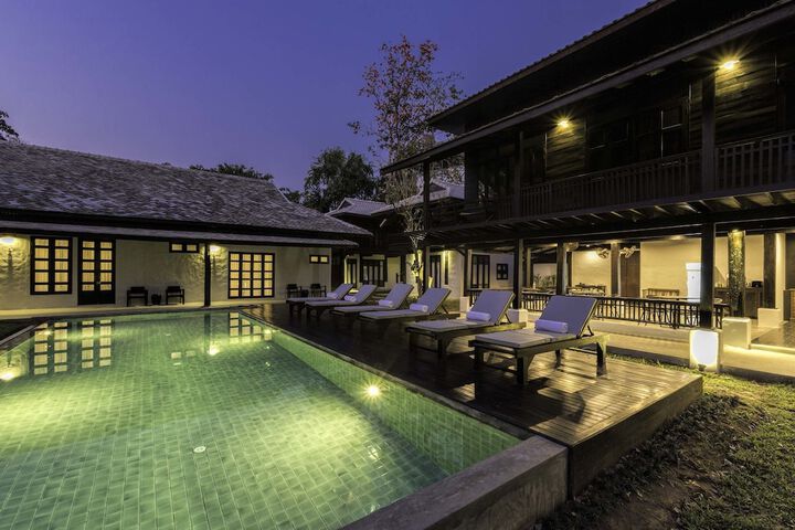 Pool 42 of 60