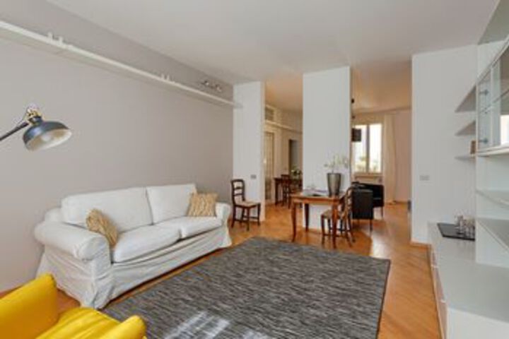 Room 20 of 28