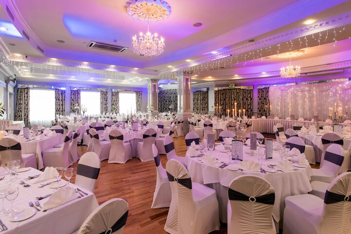 Ballroom/Hall 55 of 64