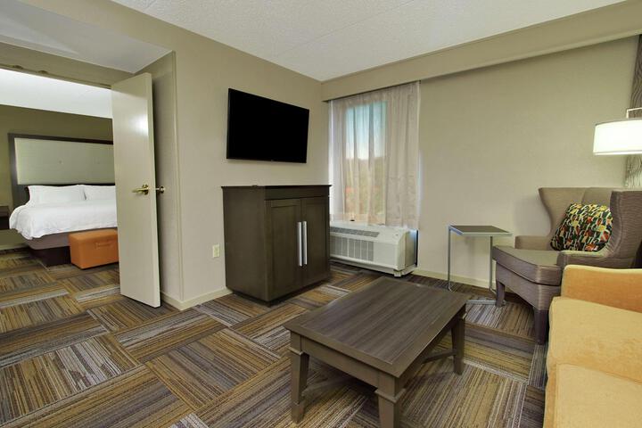1 King Bed with Sofa Bed (14 of 20)