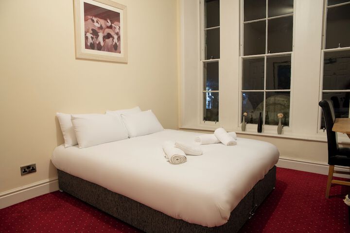 Room 41 of 73