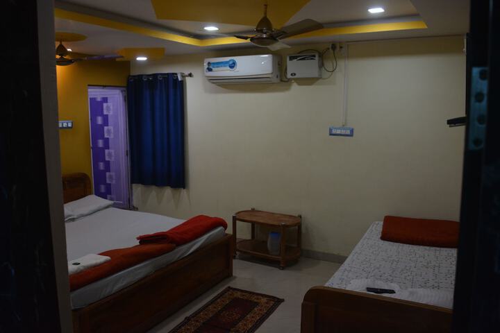 Room 45 of 94