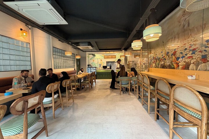 Breakfast/Coffee Service 103 of 137
