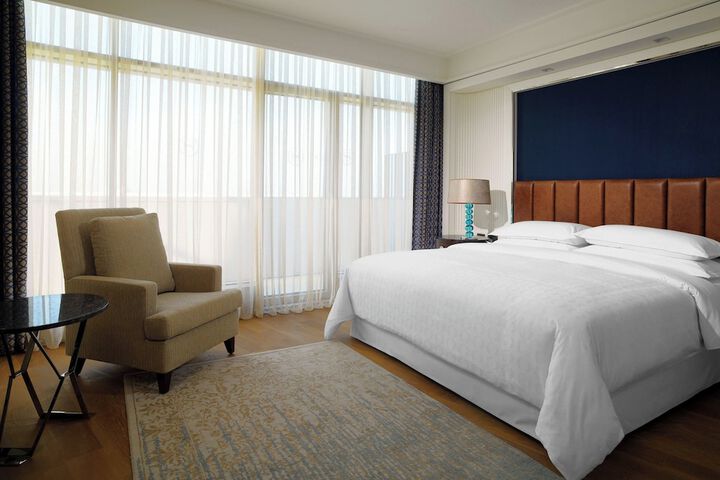 Room 15 of 70